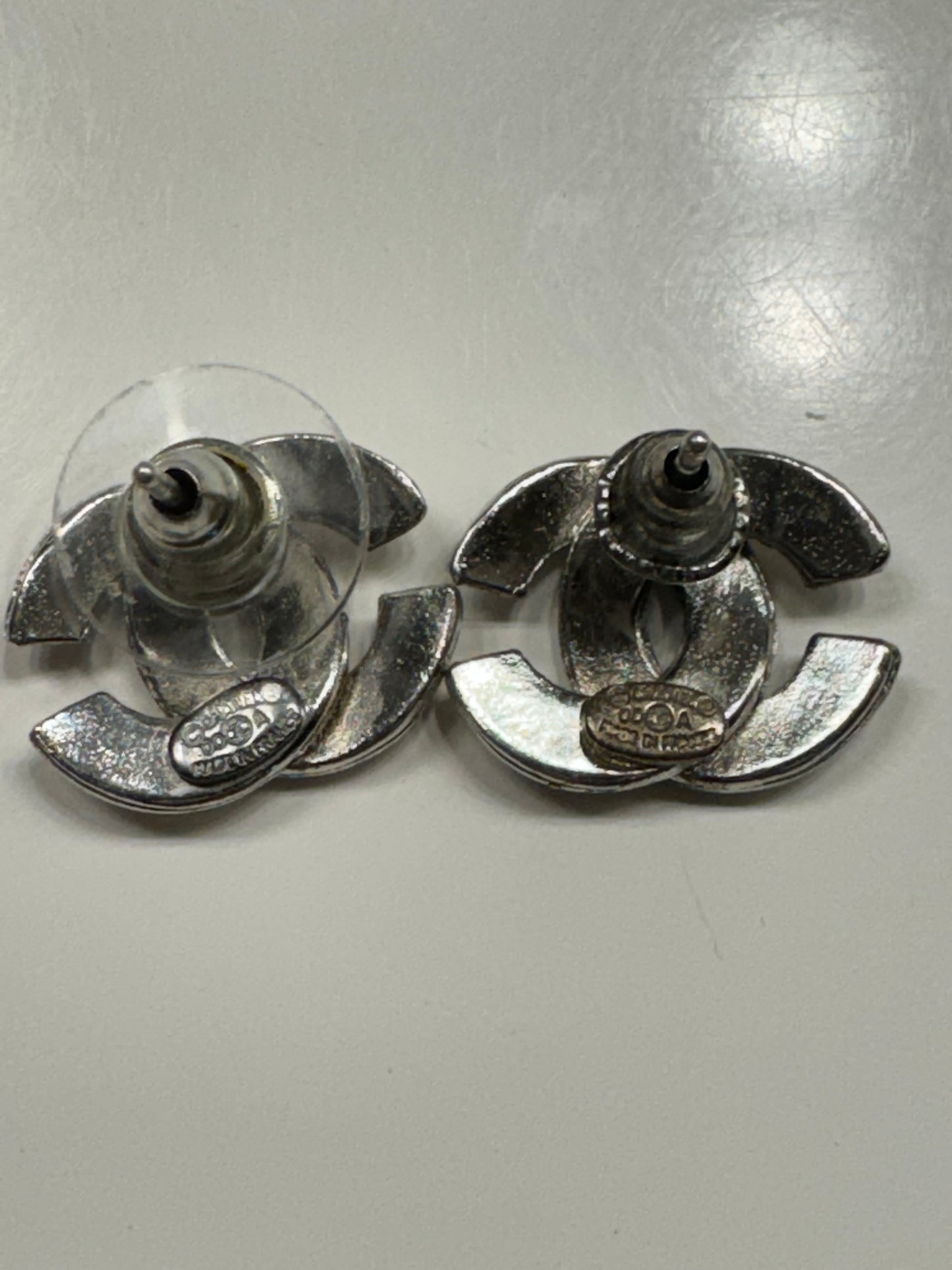CHANEL Vintage 2000 Spiral Textured CC Small Silver Pierced Earrings