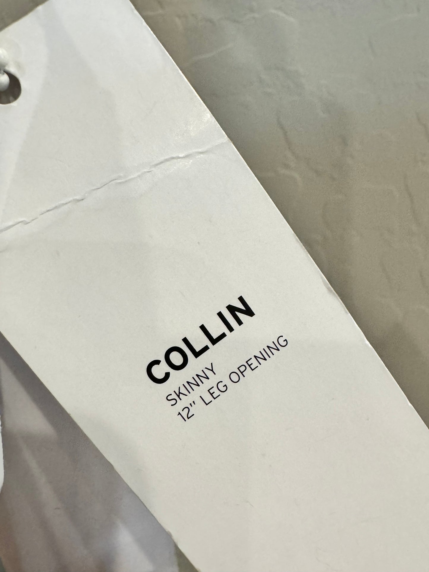 HUDSON Collin Mid-Rise Skinny Jean (New) Size: 32