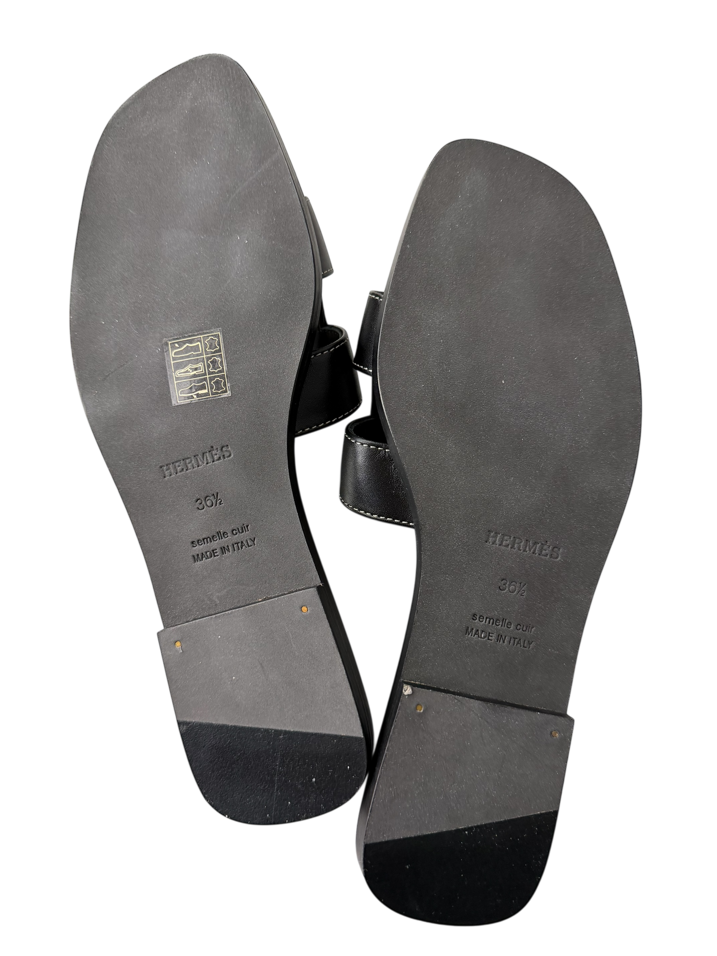 Hermes Black Oran with Contrast Stitching Size: 6.5 (New)