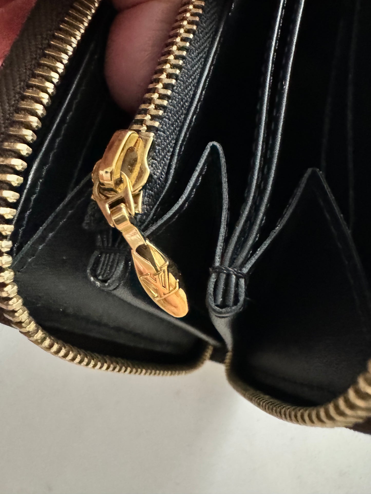 LOUIS VUITTON Time Trunk Damier Ebene Zippy Wallet Gold Hardware...SUPER RARE! (Pre-Loved)