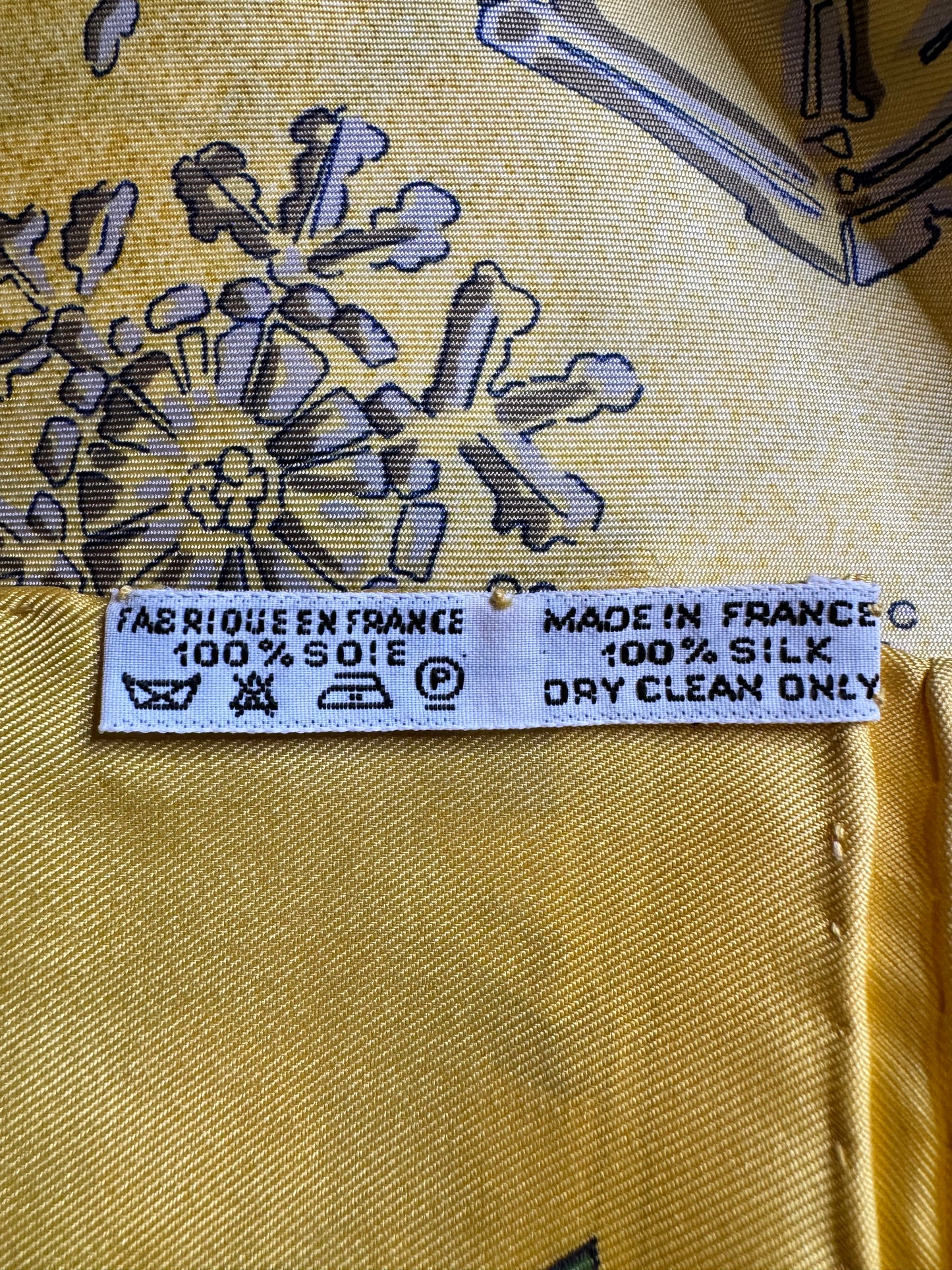 HERMES Vintage "Neige d'antan" Silk Scarf (Like New)
