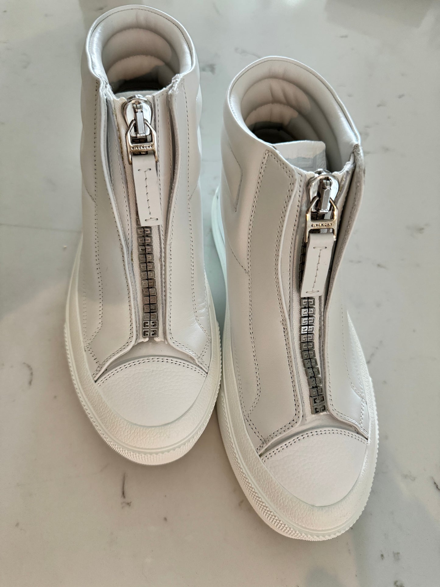 GIVENCHY - Women's City High Front 4G Zip High Top Sneakers White Size: 36.5 (New)