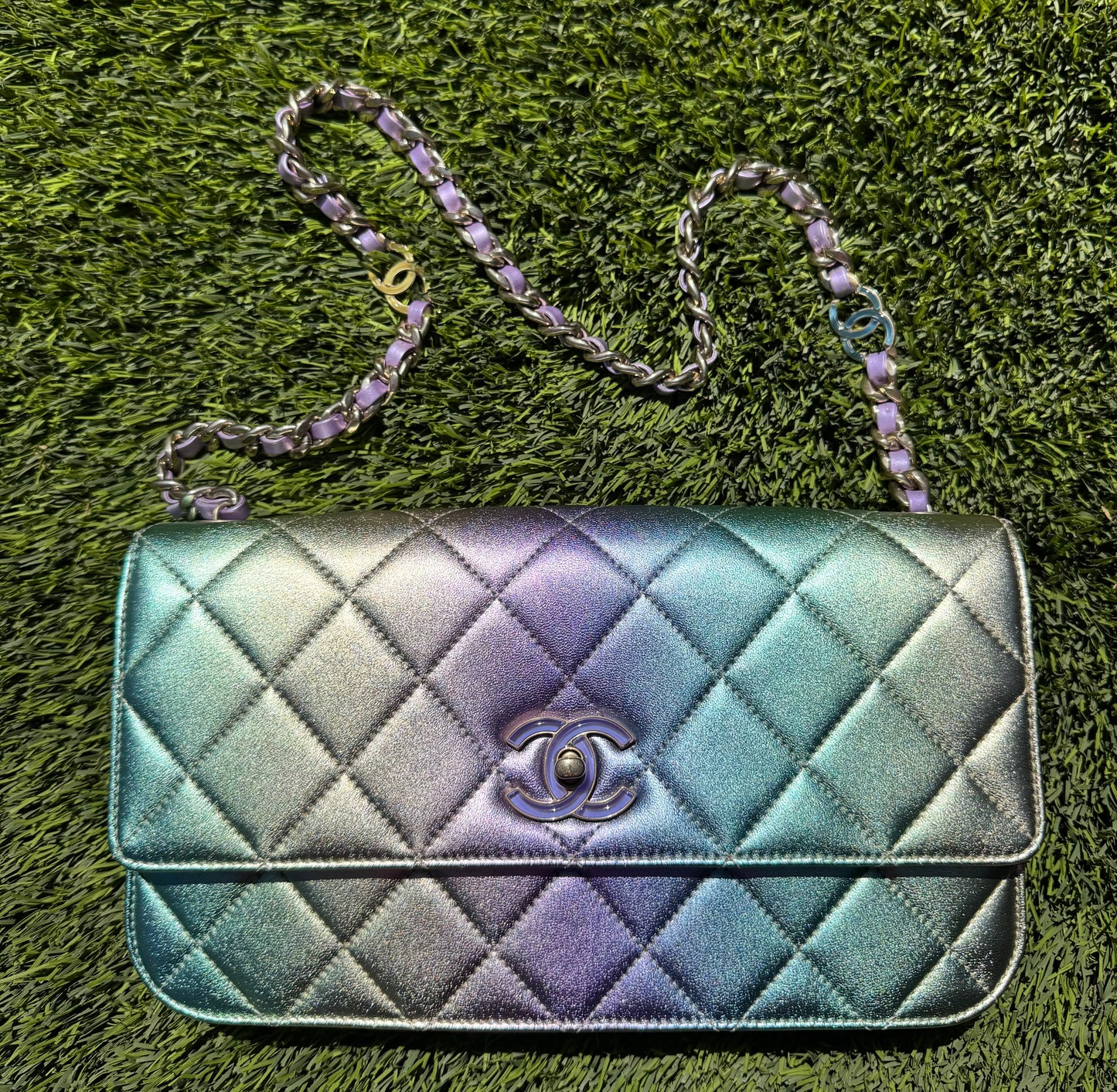 CHANEL 2024 Large CC Flap Bag (Rainbow)