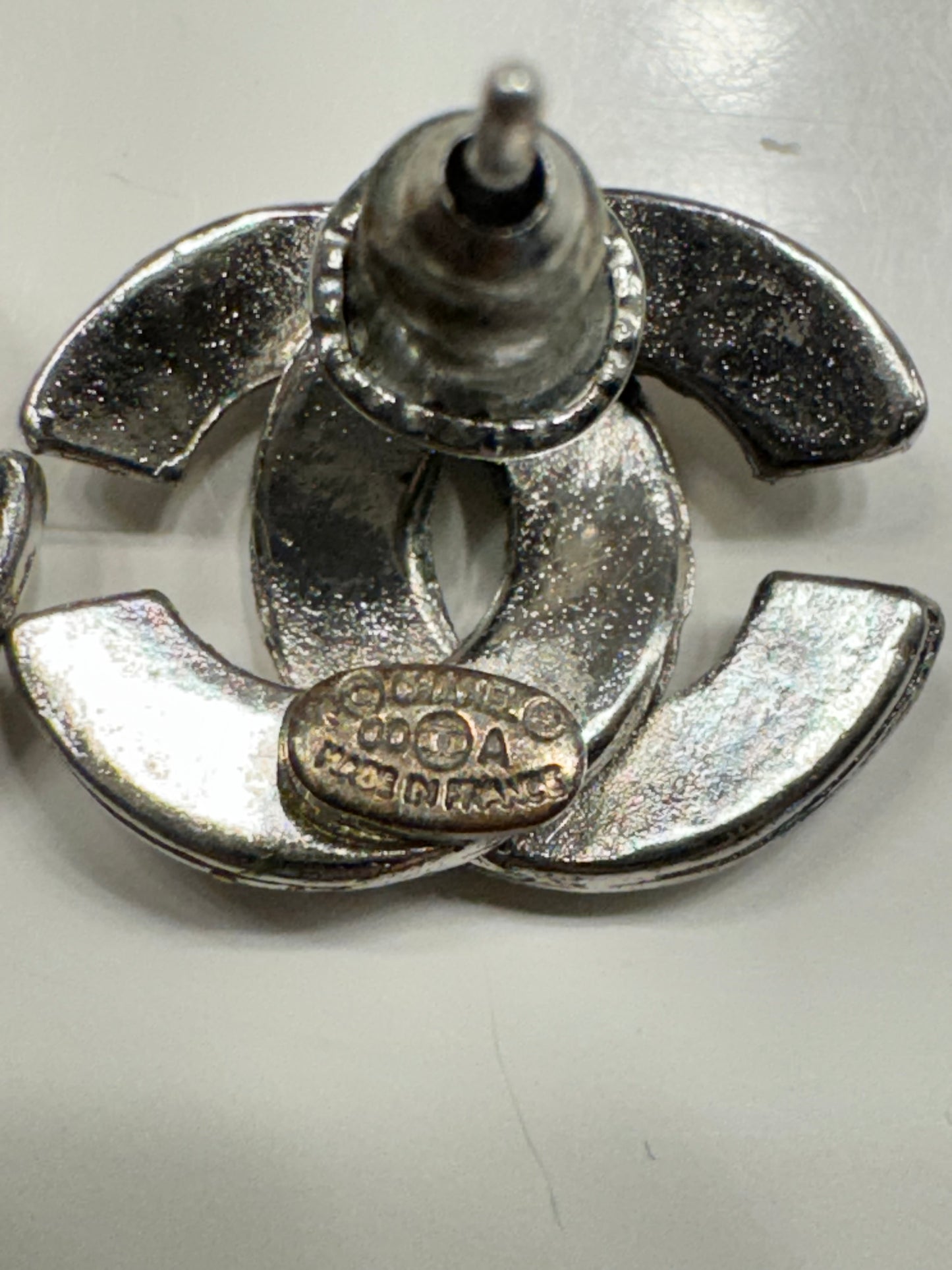CHANEL Vintage 2000 Spiral Textured CC Small Silver Pierced Earrings