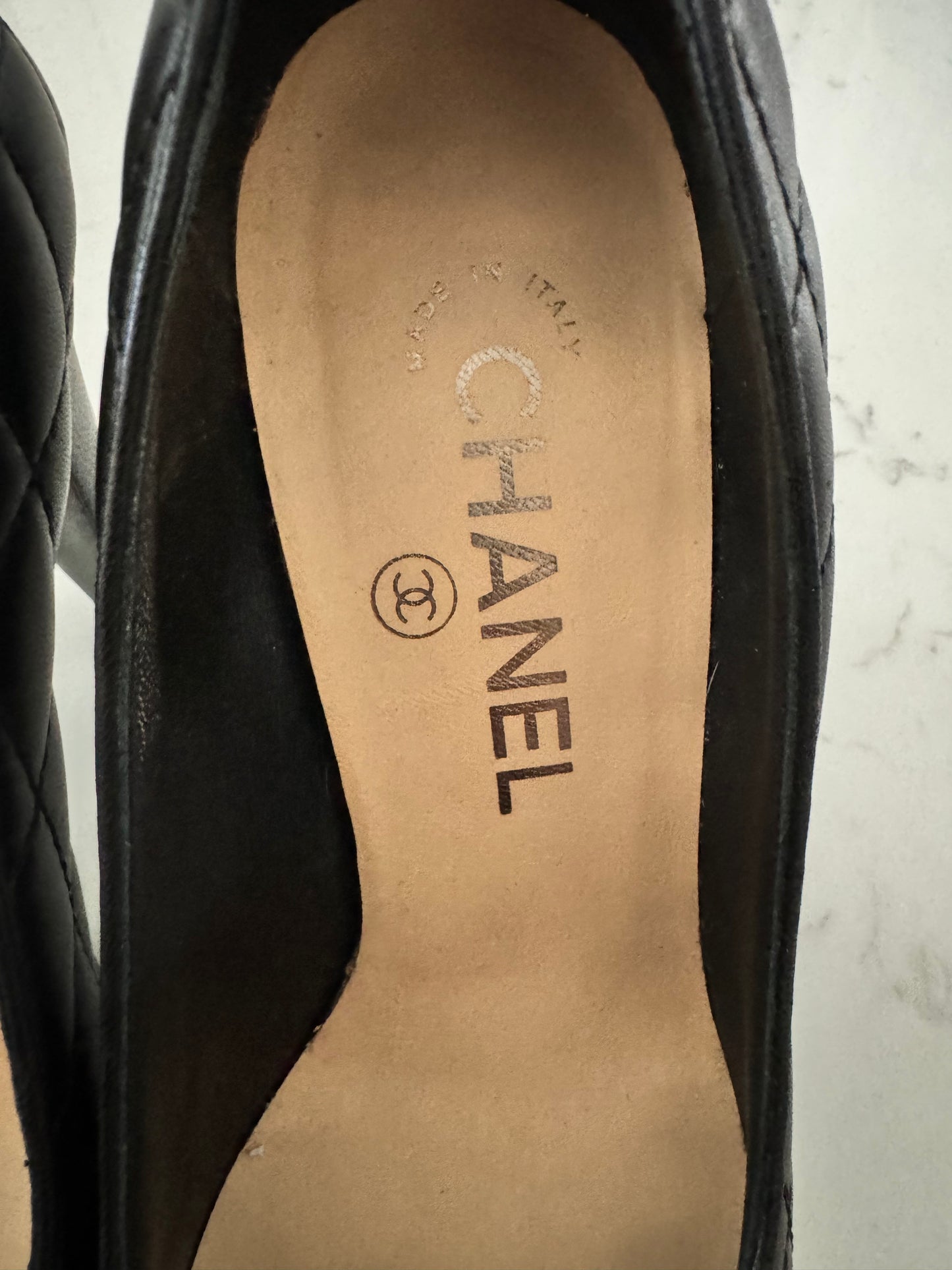 CHANEL Lambskin Quilted Black CC Cap Toe Pumps (Pre-Loved) Size: 35/US 5