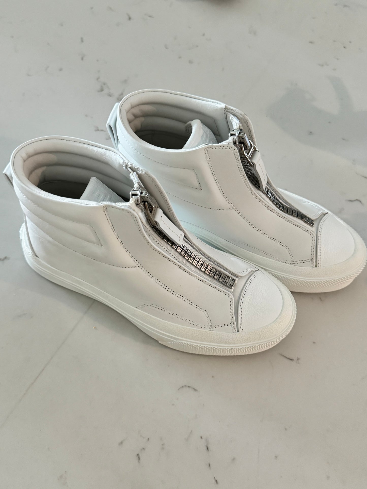 GIVENCHY - Women's City High Front 4G Zip High Top Sneakers White Size: 36.5 (New)
