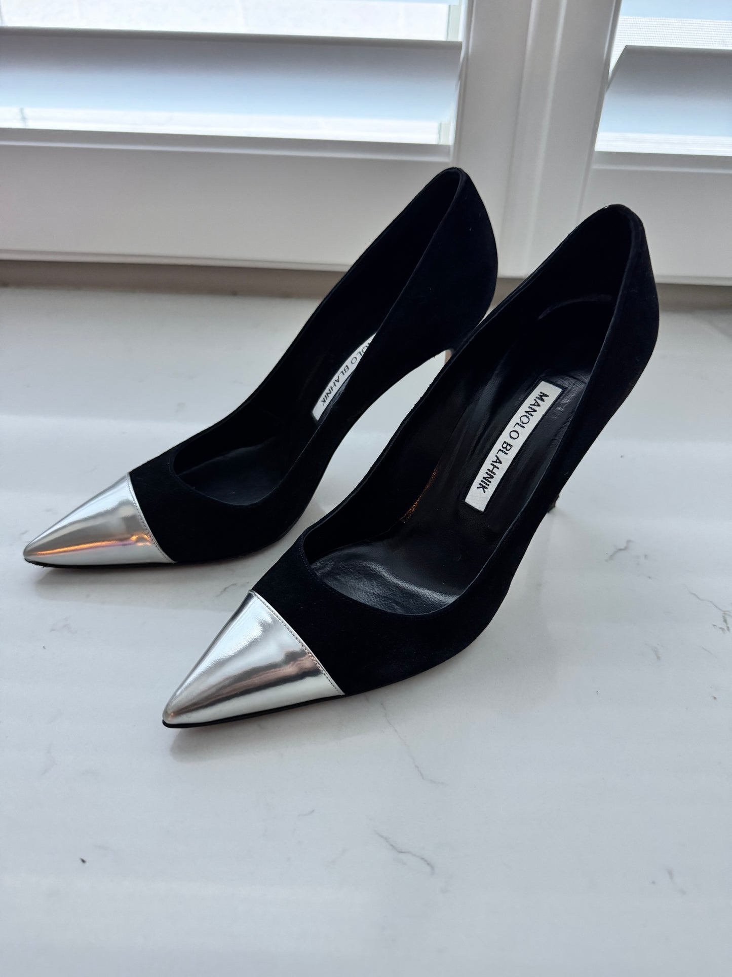 MANOLO BLAHNIK Black Suede/Silver Pumps Size: 38.5 (Like New)