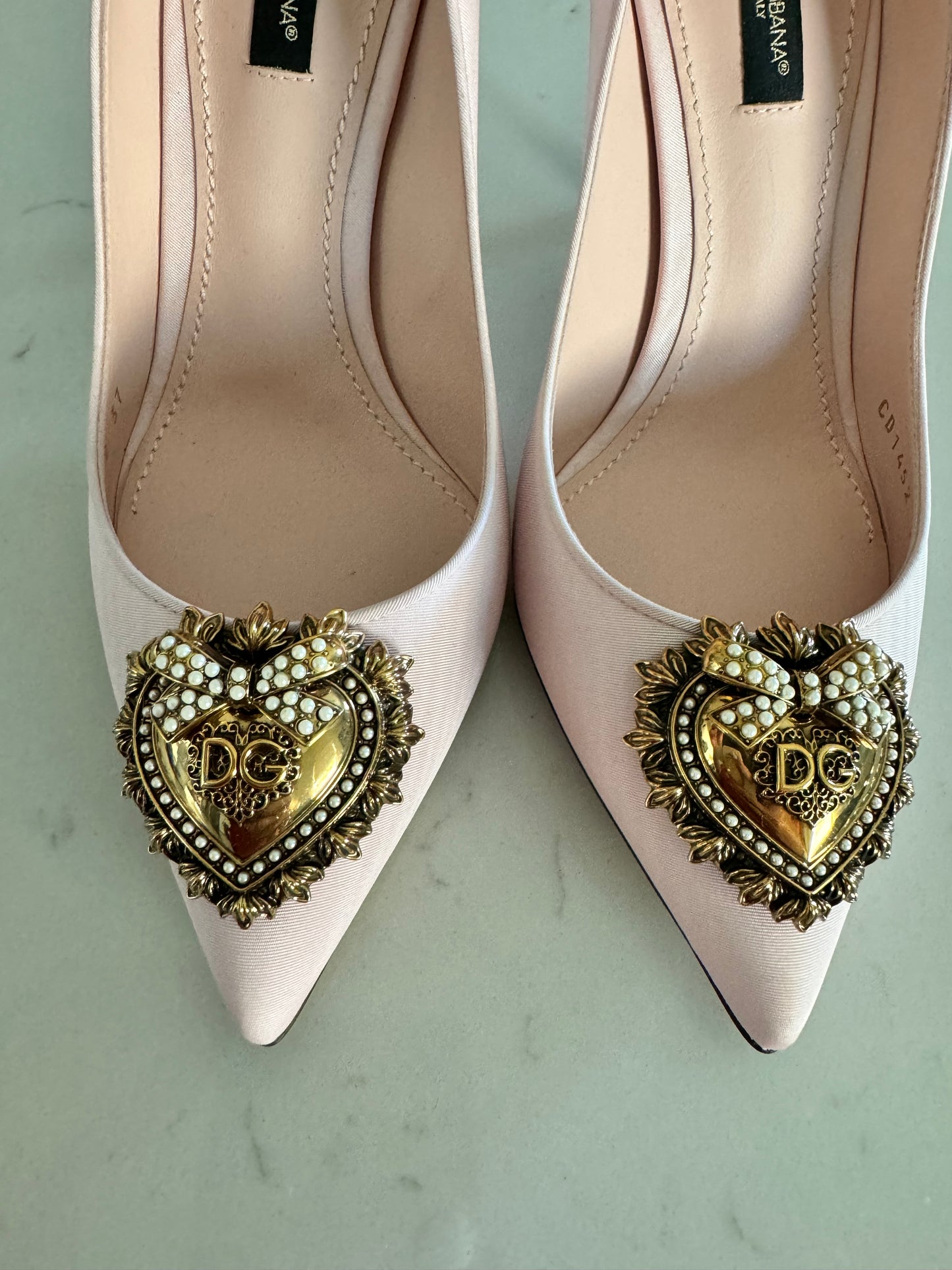 DOLCE & GABBANA PINK Devotion Pumps Size: 37 (New)