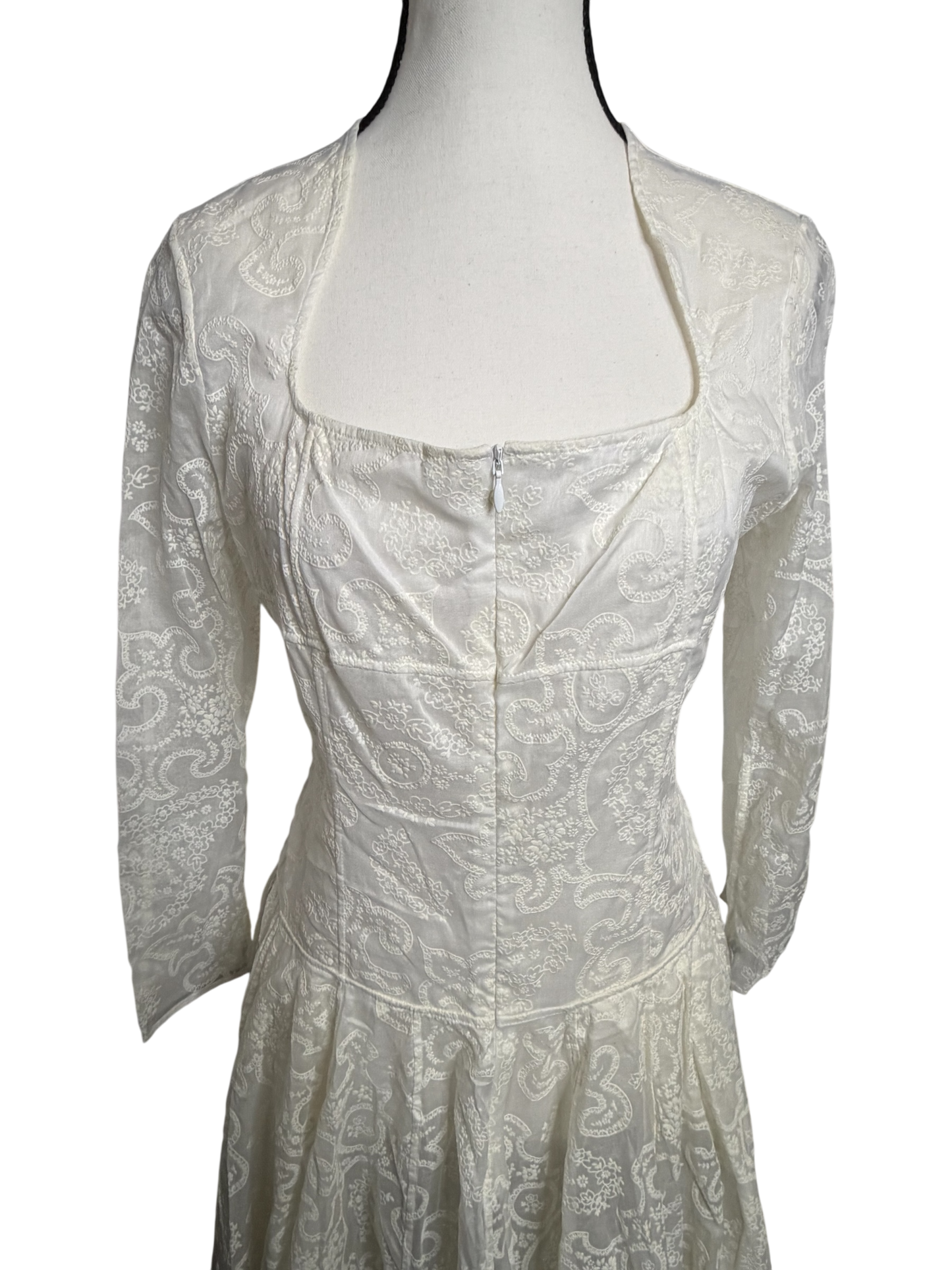 Alaïa White Embroidered Voile Paisley Maxi Dress IT 42 (US 6–8) NWT – Made in Italy