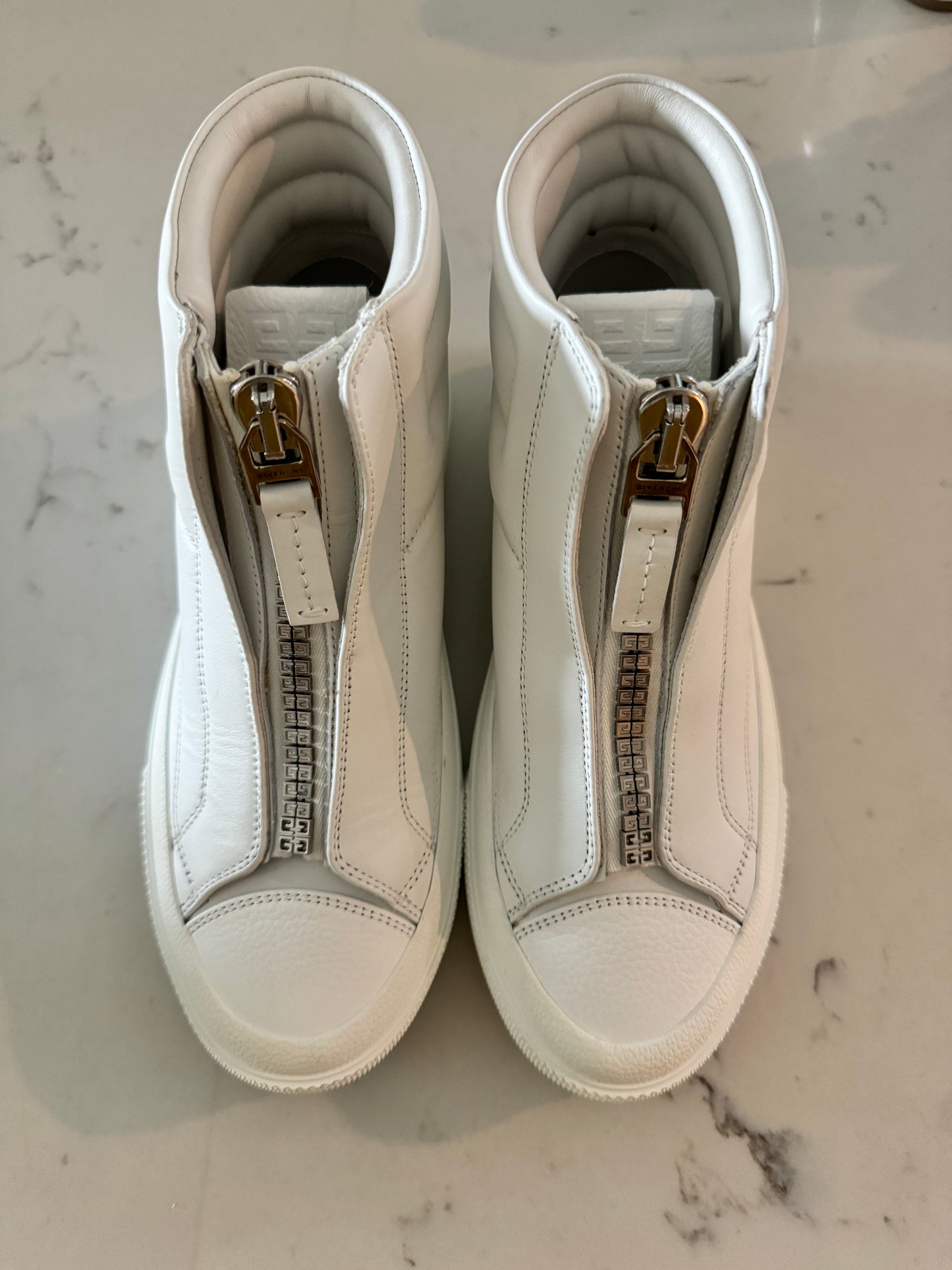 GIVENCHY - Women's City High Front 4G Zip High Top Sneakers White Size: 36.5 (New)