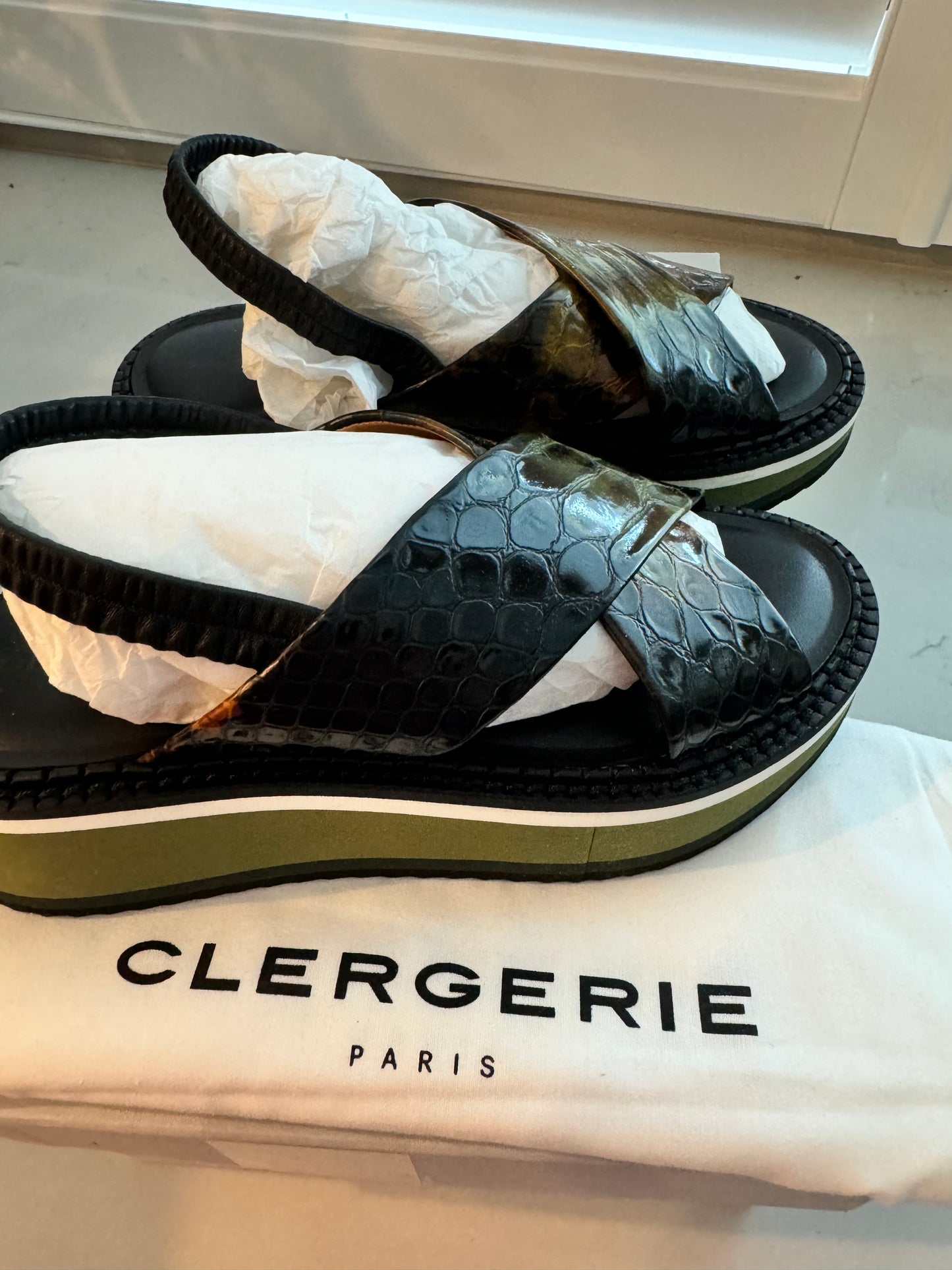 Robert Clergerie -Freedoms V Snake Olivier Nior sandals (New) Size: 7