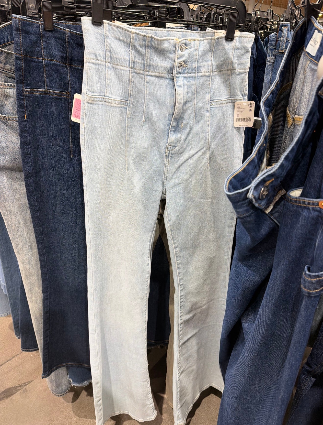 Free People Jeans - Size: 29 NWT