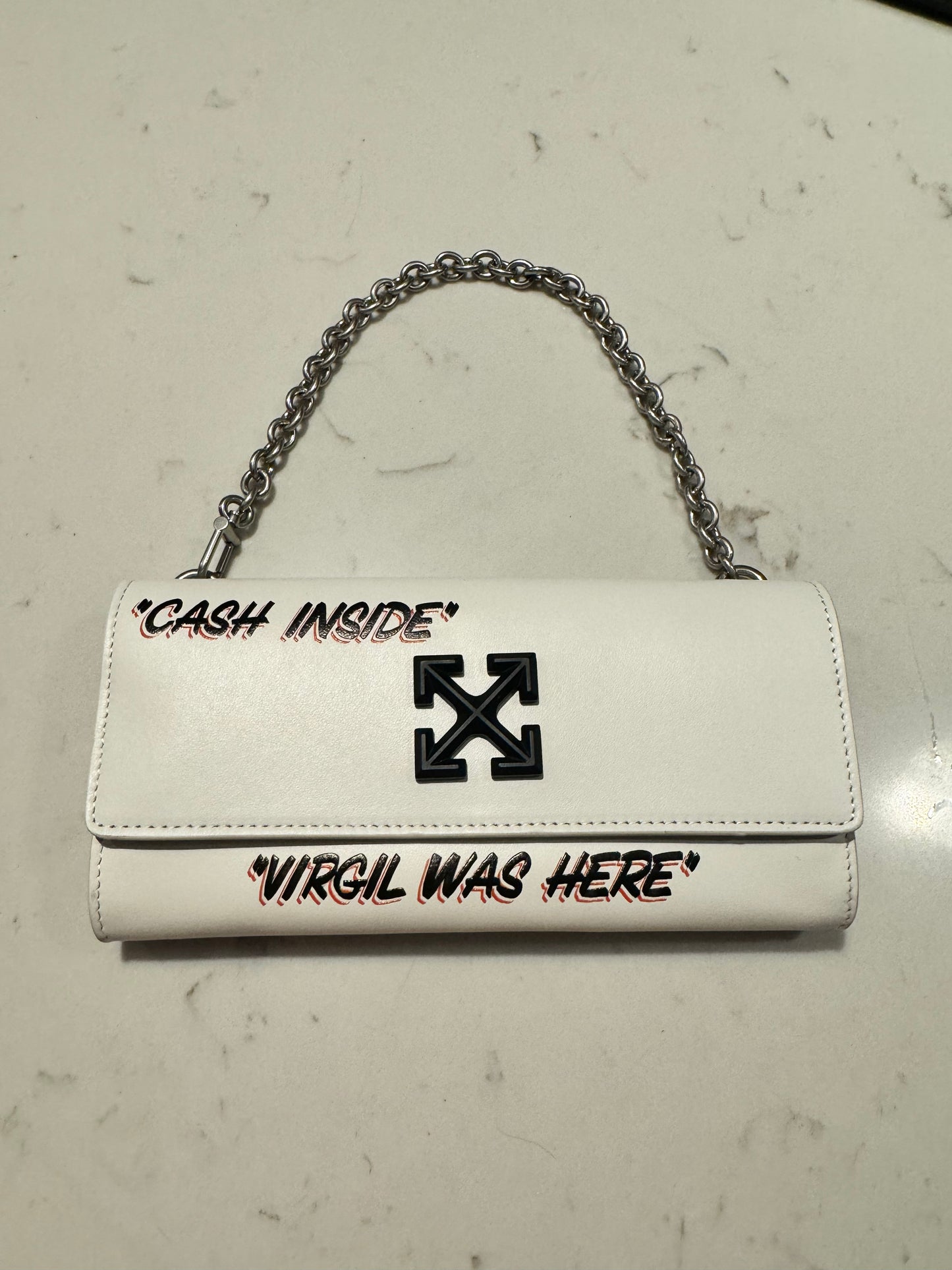 OFF WHITE Jitney Wallet On Chain Quote (Like New)